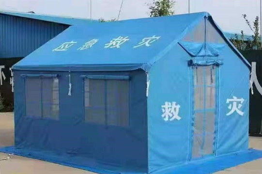 Criando escudos com dedicação, levando ajuda às linhas de frente: Tangshan Pengcheng Outdoors faz de tudo para produzir em massa tendas de ajuda humanitária e garantir o abastecimento