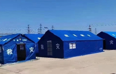 Tangshan Pengcheng Outdoor tem estado profundamente envolvido na padronização dos processos de tendas de socorro em desastres, construindo uma linha de defesa de qualidade sólida para suprimentos de emergência.
